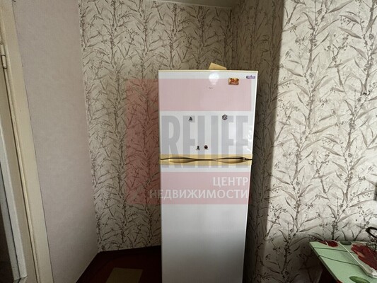 Продам однокомнатную (1-комн.) квартиру, Парковая аллея ул, 54, Калининград г