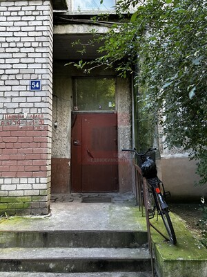 Продам однокомнатную (1-комн.) квартиру, Парковая аллея ул, 54, Калининград г