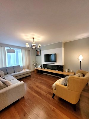 Продам трехкомнатную (3-комн.) квартиру, Комарова б-р, 16/5, Ростов-на-Дону г