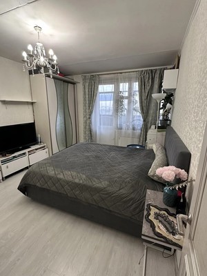 Продам однокомнатную (1-комн.) квартиру, Хлобыстова ул, 8к2, Москва г