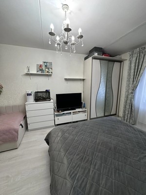 Продам однокомнатную (1-комн.) квартиру, Хлобыстова ул, 8к2, Москва г