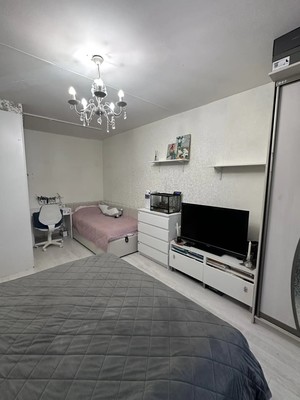Продам однокомнатную (1-комн.) квартиру, Хлобыстова ул, 8к2, Москва г