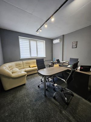 Продам трехкомнатную (3-комн.) квартиру, Лукина ул, 50А, Казань г