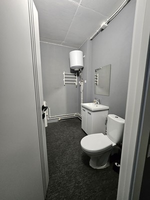 Продам трехкомнатную (3-комн.) квартиру, Лукина ул, 50А, Казань г