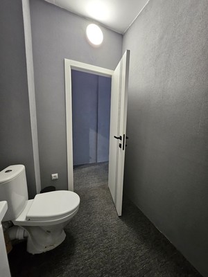 Продам трехкомнатную (3-комн.) квартиру, Лукина ул, 50А, Казань г