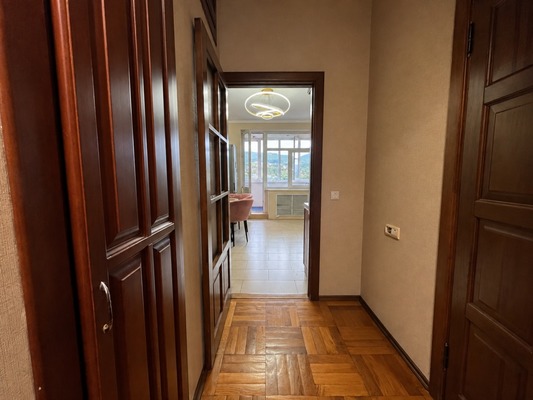 Продам однокомнатную (1-комн.) квартиру, Маяковского ул, 4, Туапсе г
