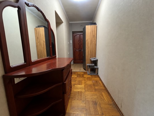 Продам однокомнатную (1-комн.) квартиру, Маяковского ул, 4, Туапсе г
