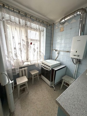 Продам двухкомнатную (2-комн.) квартиру, Ларина ул, 28, Ростов-на-Дону г