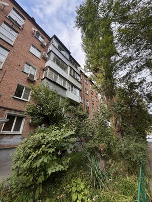 Продам двухкомнатную (2-комн.) квартиру, Ларина ул, 28, Ростов-на-Дону г