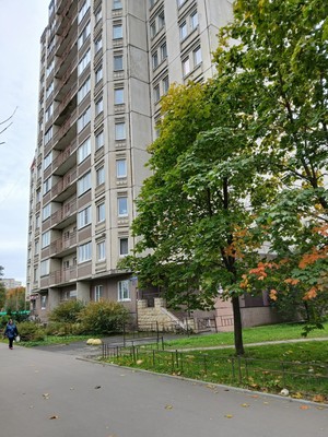 Продам однокомнатную (1-комн.) квартиру, Кораблестроителей ул, 41Ак1, Санкт-Петербург г