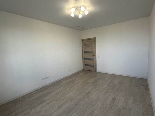 Продам двухкомнатную (2-комн.) квартиру, Троицкая ул, 4к4, Москва г