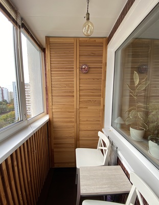 Продам трехкомнатную (3-комн.) квартиру, Маршала Захарова ул, 8к3, Москва г