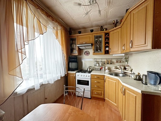 Продам трехкомнатную (3-комн.) квартиру, Подольская ул, 4б, Северово д