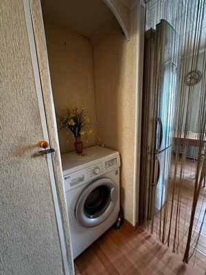 Продам трехкомнатную (3-комн.) квартиру, Подольская ул, 4б, Северово д
