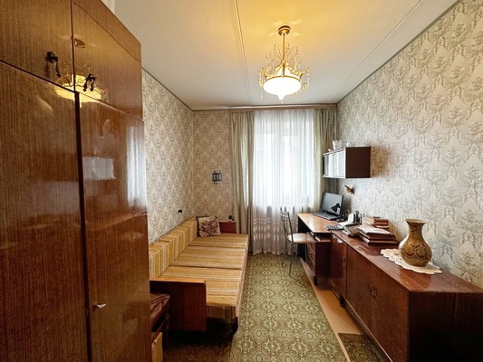 Продам трехкомнатную (3-комн.) квартиру, Подольская ул, 4б, Северово д