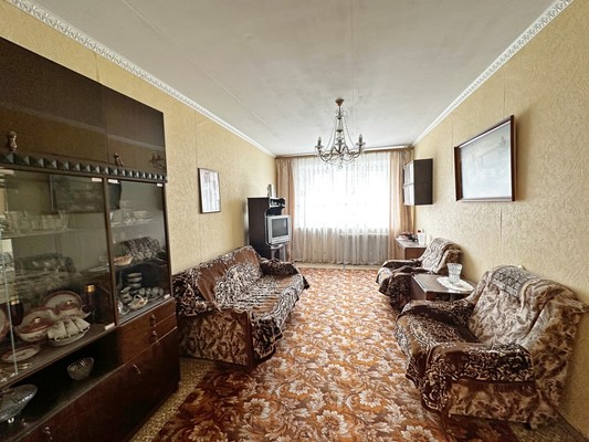Продам трехкомнатную (3-комн.) квартиру, Подольская ул, 4б, Северово д