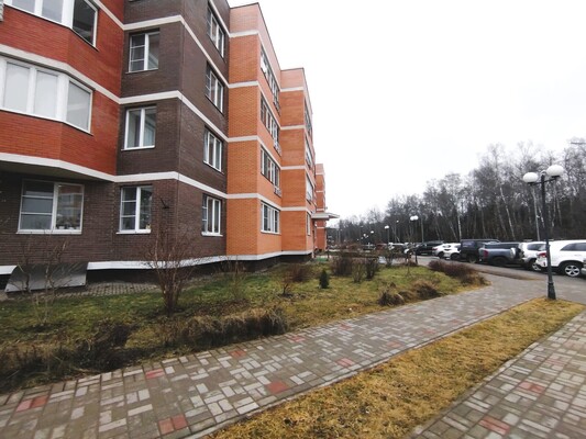 Продам двухкомнатную (2-комн.) квартиру, Малая Истра мкр, дом 2, Высоково д