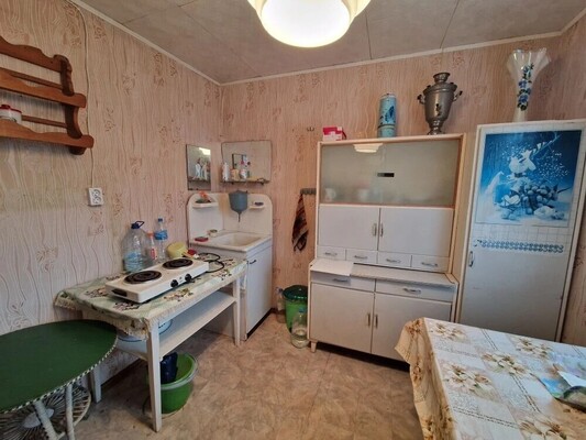 Продам дачу в поселке Холщевики, СНТ Елочки тер, дом 33, станции Холщёвики п, 50 км от города