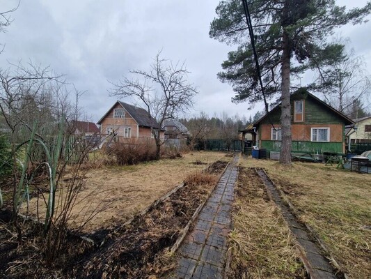 Продам дачу в поселке Холщевики, СНТ Елочки тер, дом 33, станции Холщёвики п, 50 км от города