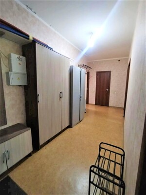 Продам трехкомнатную (3-комн.) квартиру, Генерала Белобородова пр-кт, дом 21, Истра г
