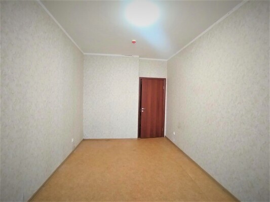 Продам трехкомнатную (3-комн.) квартиру, Генерала Белобородова пр-кт, дом 21, Истра г