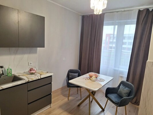 Продам однокомнатную (1-комн.) квартиру, Генерала Белобородова пр-кт, дом 16, Истра г