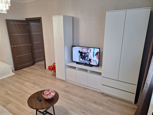 Продам однокомнатную (1-комн.) квартиру, Генерала Белобородова пр-кт, дом 16, Истра г