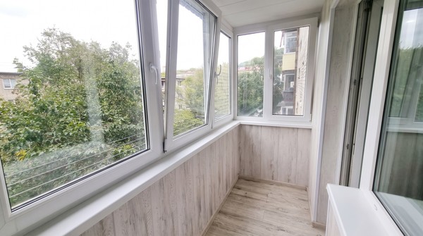 Продам трехкомнатную (3-комн.) квартиру, Пограничная ул, 36, Находка г