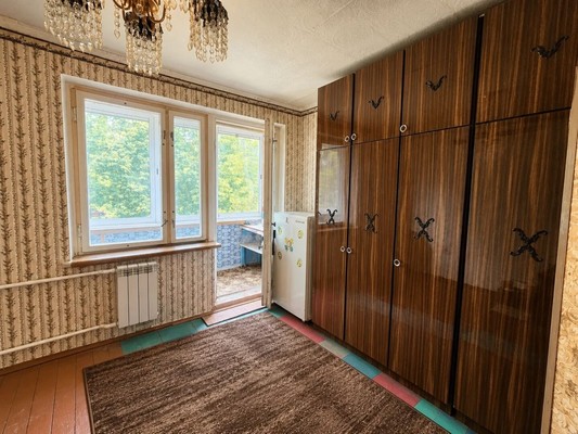 Продам трехкомнатную (3-комн.) квартиру, Смирягина пр-кт, 15, Новомичуринск г