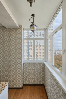 Продам трехкомнатную (3-комн.) квартиру, Адмирала Лазарева ул, 63к2, Москва г