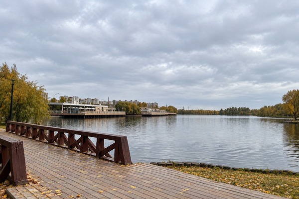 Продам трехкомнатную (3-комн.) квартиру, Адмирала Лазарева ул, 63к2, Москва г