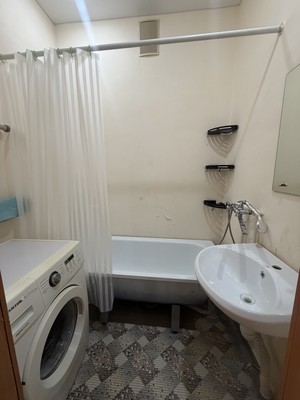 Продам двухкомнатную (2-комн.) квартиру, Магистральная ул, 8/2, Тюлячи с