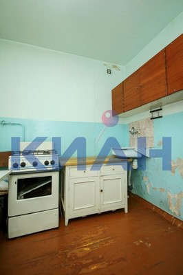 Продам двухкомнатную (2-комн.) квартиру, им.газеты Красноярский рабочий пр-кт, 49А, Красноярск г