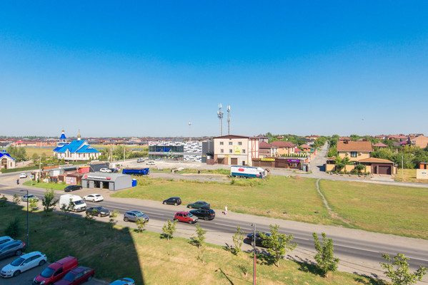 Продам двухкомнатную (2-комн.) квартиру, Петренко ул, 2, Ростов-на-Дону г