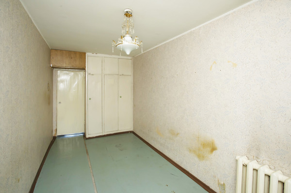 Продам трехкомнатную (3-комн.) квартиру, Сигаева ул, 2, Пермь г