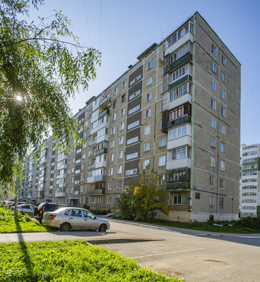 Продам трехкомнатную (3-комн.) квартиру, Сигаева ул, 2, Пермь г