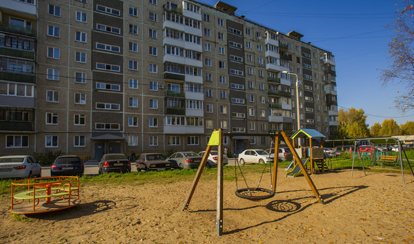 Продам трехкомнатную (3-комн.) квартиру, Сигаева ул, 2, Пермь г