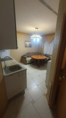 Продам трехкомнатную (3-комн.) квартиру, Онежская ул, 1, Тельмана п