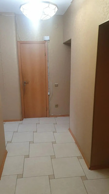 Продам трехкомнатную (3-комн.) квартиру, Онежская ул, 1, Тельмана п