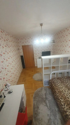 Продам трехкомнатную (3-комн.) квартиру, Онежская ул, 1, Тельмана п