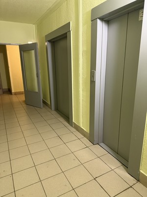 Продам трехкомнатную (3-комн.) квартиру, Онежская ул, 1, Тельмана п