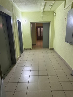 Продам трехкомнатную (3-комн.) квартиру, Онежская ул, 1, Тельмана п