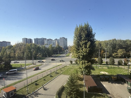 Продам однокомнатную (1-комн.) квартиру, Хусаина Мавлютова ул, 17Ек1, Казань г