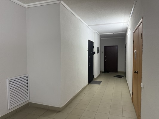 Продам однокомнатную (1-комн.) квартиру, Хусаина Мавлютова ул, 17Ек1, Казань г