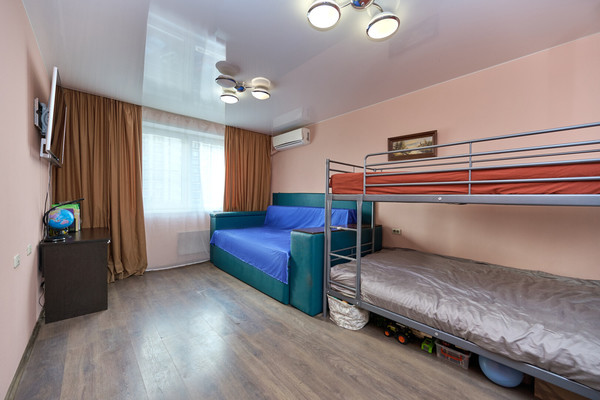 Продам однокомнатную (1-комн.) квартиру, Новомарьинская ул, 15, Москва г