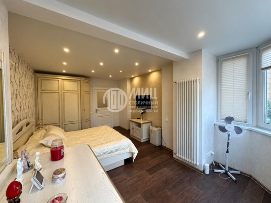 Продам многокомнатную квартиру, 6-я Радиальная ул, 3к9, Москва г