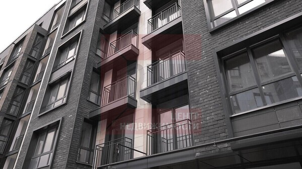Продам трехкомнатную (3-комн.) , 1-й Портовый пер, к 3, Малое Исаково п
