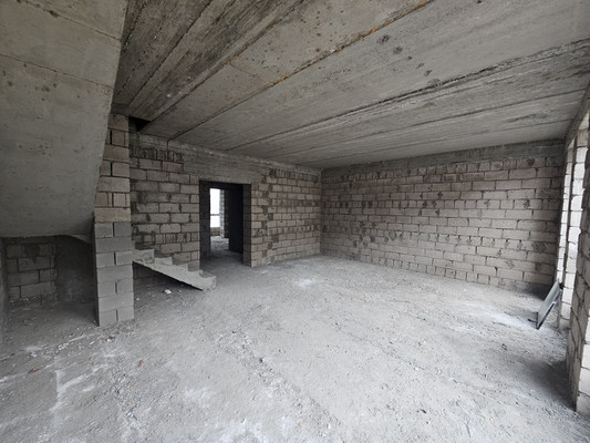 Продам трехкомнатную (3-комн.) квартиру, Кабардинская ул, 234/3, Нальчик г