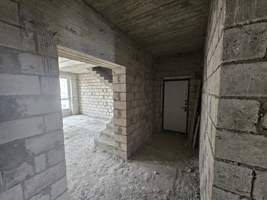 Продам трехкомнатную (3-комн.) квартиру, Кабардинская ул, 234/3, Нальчик г