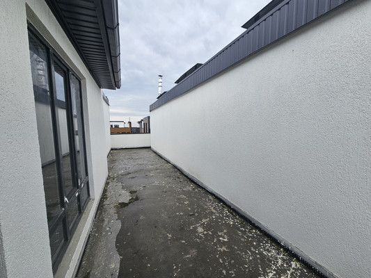 Продам трехкомнатную (3-комн.) квартиру, Кабардинская ул, 234/3, Нальчик г